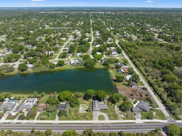 6204 Emerson Avenue, Fort Pierce, FL 34951