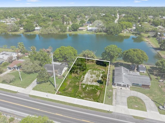 6204 Emerson Avenue, Fort Pierce, FL 34951