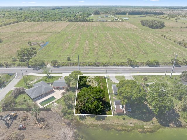 6204 Emerson Avenue, Fort Pierce, FL 34951