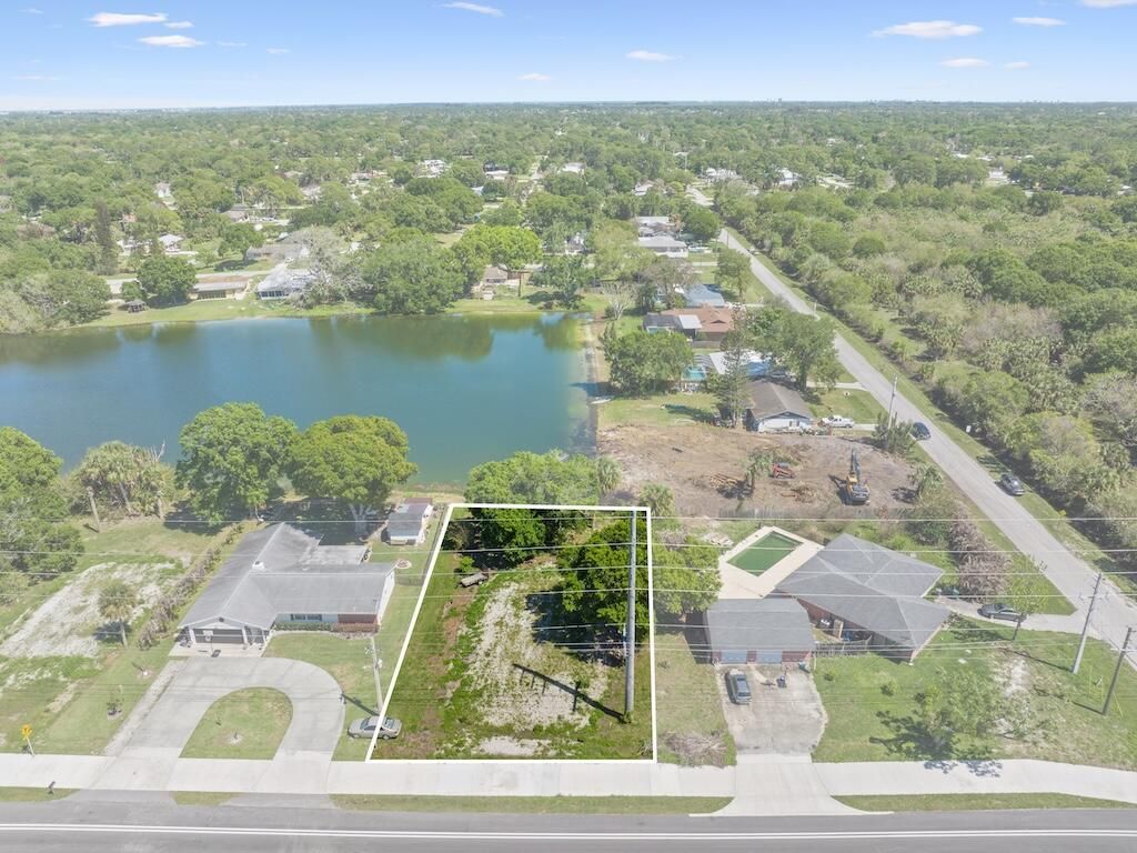6204 Emerson Avenue, Fort Pierce, FL 34951