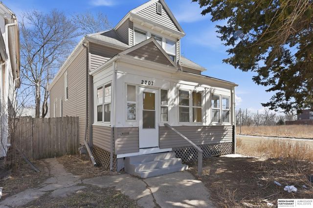 2207 N 16th Street, Omaha, NE 68110