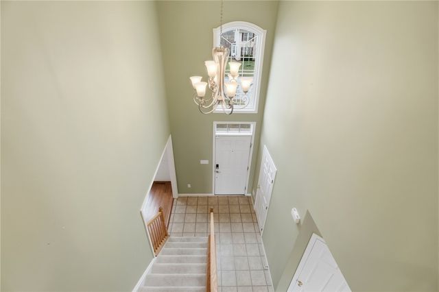 122 Springhouse Drive, Englewood, OH 45322