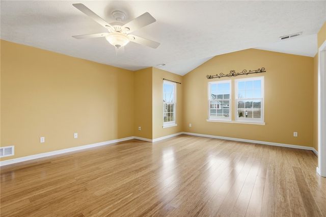 122 Springhouse Drive, Englewood, OH 45322