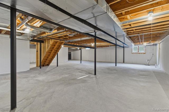 54395 White Spruce Lane, Shelby Twp, MI 48315