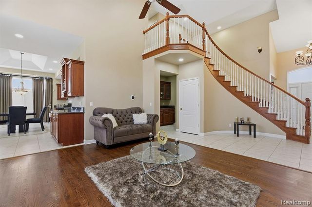 54395 White Spruce Lane, Shelby Twp, MI 48315