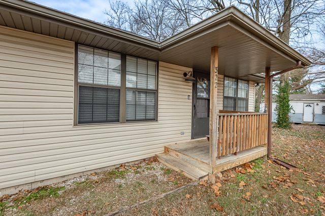 322 NE Nile Street, Billings, MO 65610