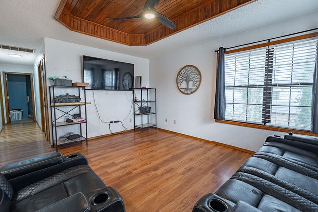 322 NE Nile Street, Billings, MO 65610