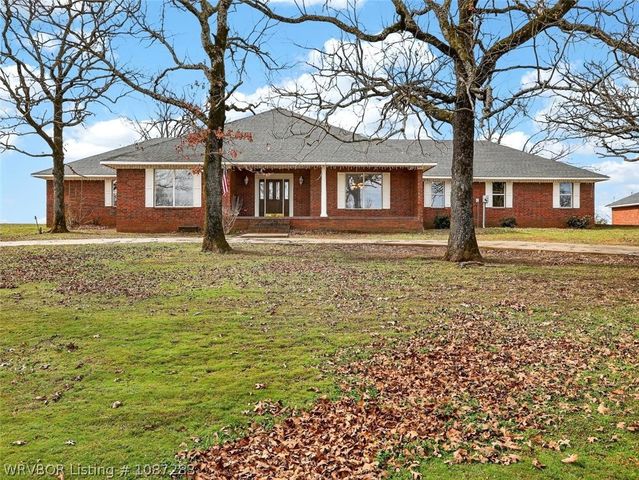 42267 Timber Ridge Road, Howe, OK 74940