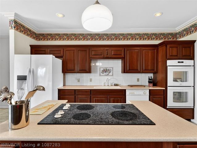 42267 Timber Ridge Road, Howe, OK 74940