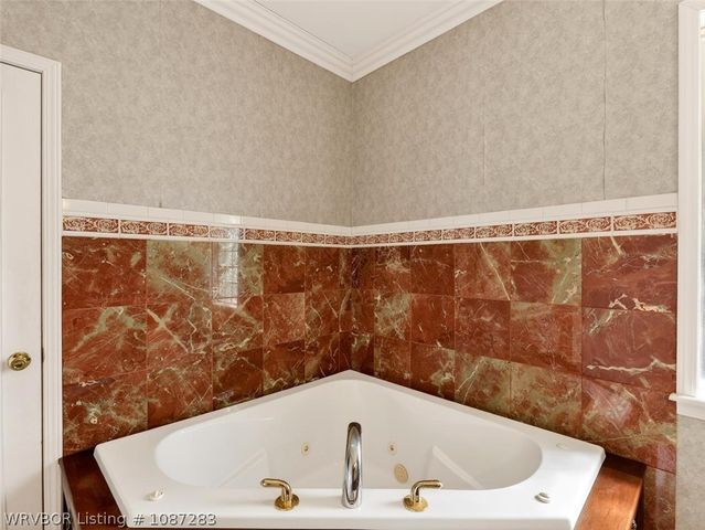 42267 Timber Ridge Road, Howe, OK 74940