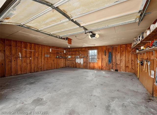 42267 Timber Ridge Road, Howe, OK 74940