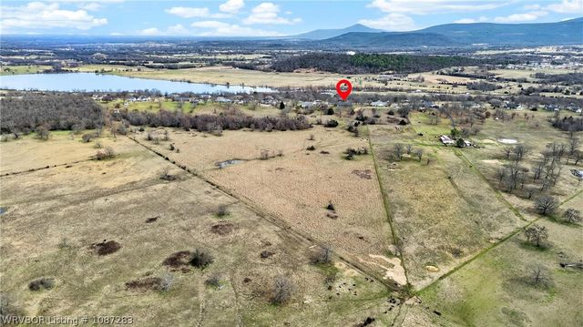 42267 Timber Ridge Road, Howe, OK 74940