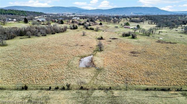 42267 Timber Ridge Road, Howe, OK 74940