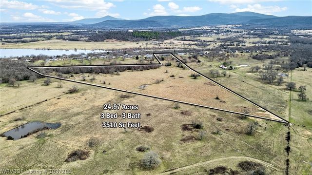 42267 Timber Ridge Road, Howe, OK 74940