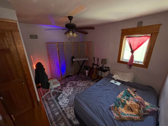 2061 PEABODY AVE, Memphis, TN 38104