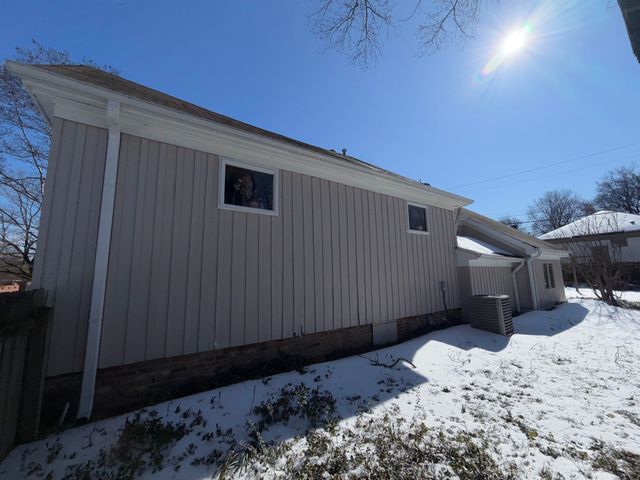 2061 PEABODY AVE, Memphis, TN 38104