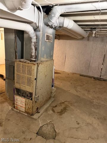 2901 E 102nd Street, Cleveland, OH 44104