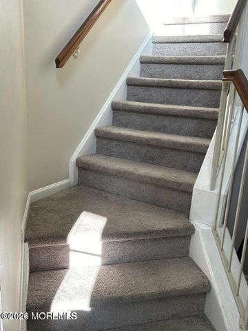 93 Heron Court, Manalapan, NJ 07726