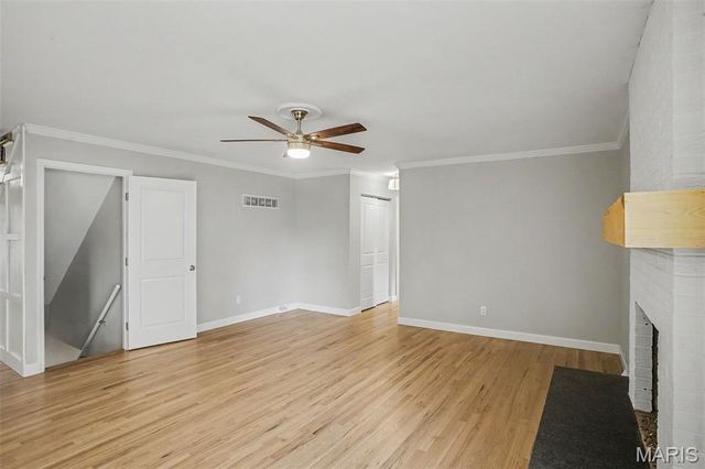 1015 Fernway Lane, St Louis, MO 63141