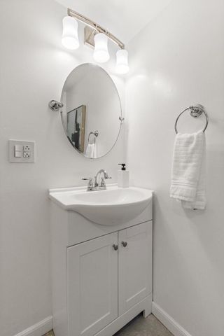 239 Monterey Road, Pacifica, CA 94044