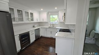 42 Poe Court, Fairfield, CT 06825