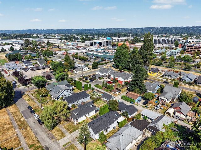 202 E Street SW, Auburn, WA 98001