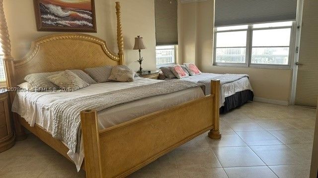 3725 S Ocean Dr 1427, Hollywood, FL 33019