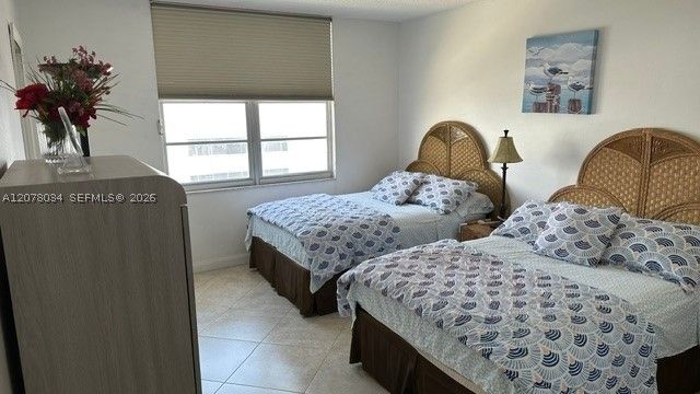 3725 S Ocean Dr 1427, Hollywood, FL 33019