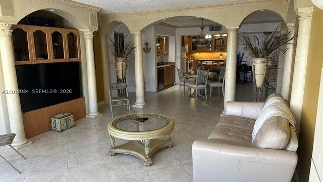 3725 S Ocean Dr 1427, Hollywood, FL 33019