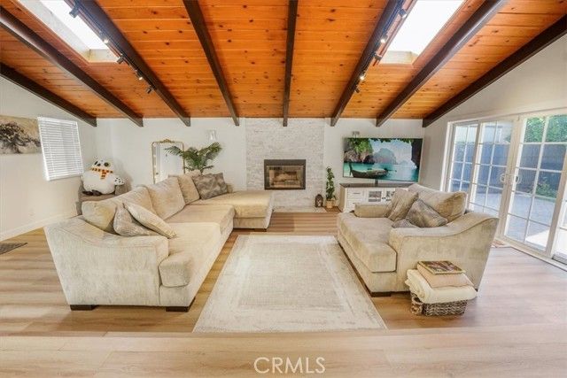 22612 Kittridge Street, West Hills (los Angeles), CA 91307