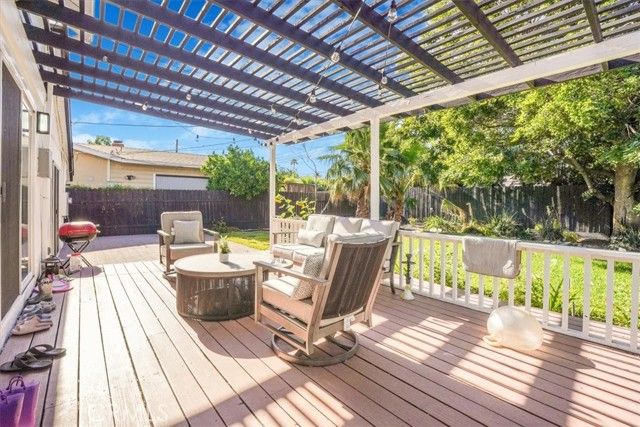 22612 Kittridge Street, West Hills (los Angeles), CA 91307