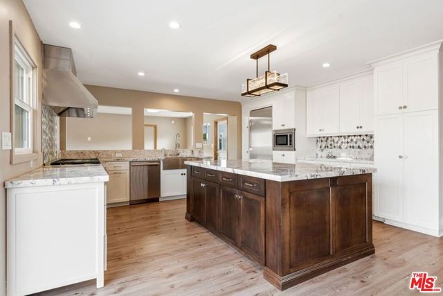 424 Saint Andrews Road, Newport Beach, CA 92663