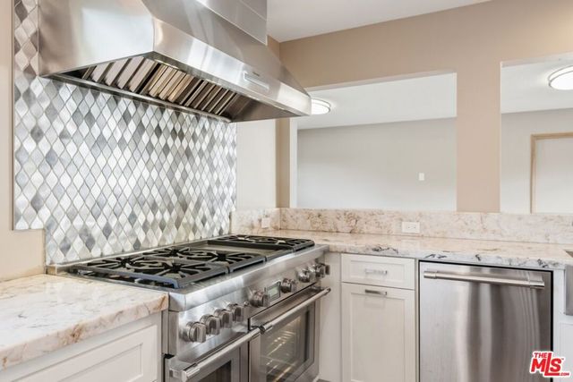 424 Saint Andrews Road, Newport Beach, CA 92663