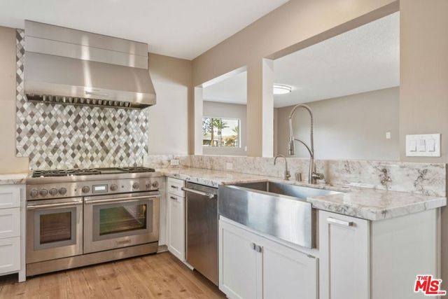 424 Saint Andrews Road, Newport Beach, CA 92663