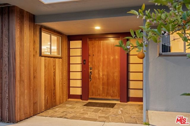 424 Saint Andrews Road, Newport Beach, CA 92663