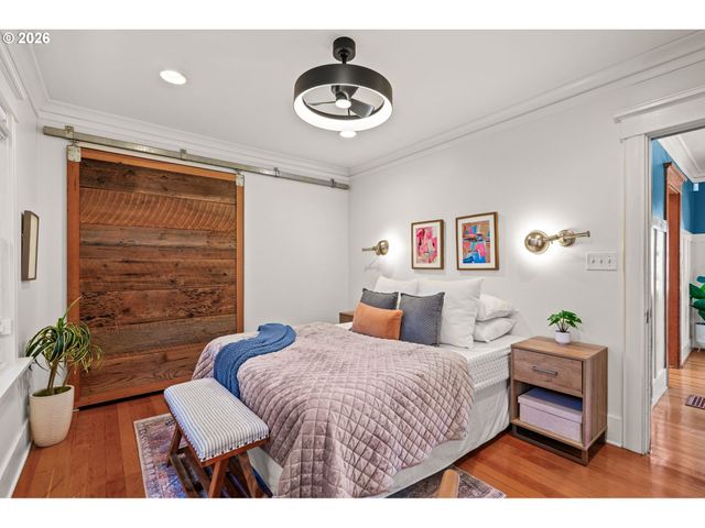 2023 Se PINE St, Portland, OR 97214