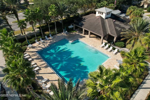 7025 COLDWATER Drive, Jacksonville, FL 32258