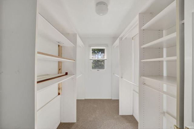 52207 Brendon Hills Drive, Granger, IN 46530