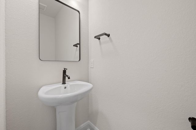 416 Green Leaf, Horseshoe Bay, TX 78657