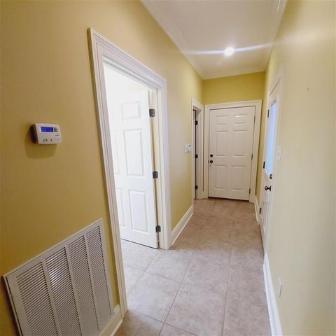 934 St James Drive, Lake Charles, LA 70611