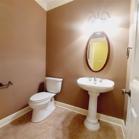 934 St James Drive, Lake Charles, LA 70611