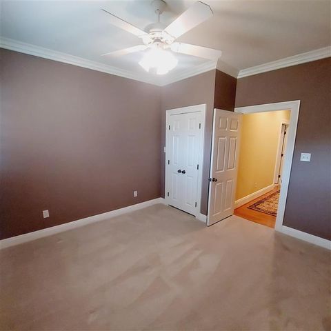 934 St James Drive, Lake Charles, LA 70611