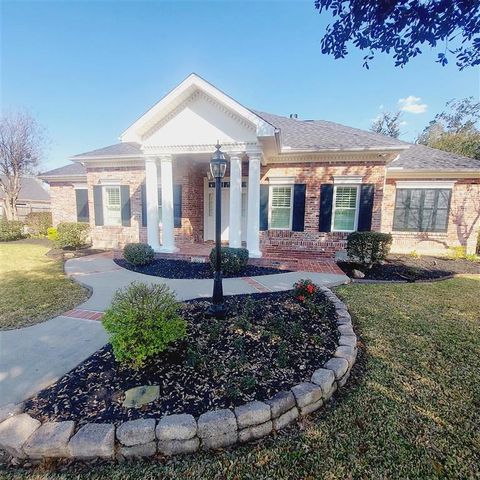 934 St James Drive, Lake Charles, LA 70611