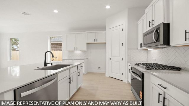 41045 Riverside Meadows Drive, Magnolia, TX 77354