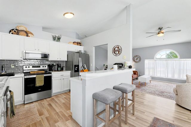 1321 N Robin Court, Andover, KS 67002