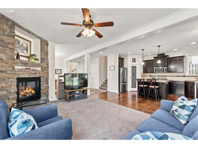 8287 Sw 186TH Ave, Beaverton, OR 97007