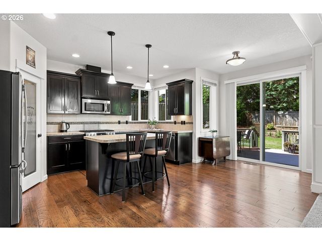 8287 Sw 186TH Ave, Beaverton, OR 97007