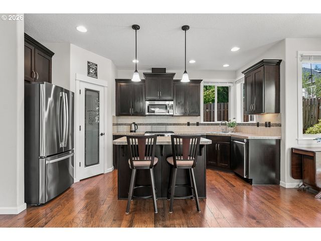 8287 Sw 186TH Ave, Beaverton, OR 97007