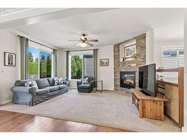 8287 Sw 186TH Ave, Beaverton, OR 97007