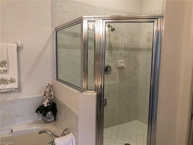 6854 STERLING GREENS DR 201, Naples, FL 34104